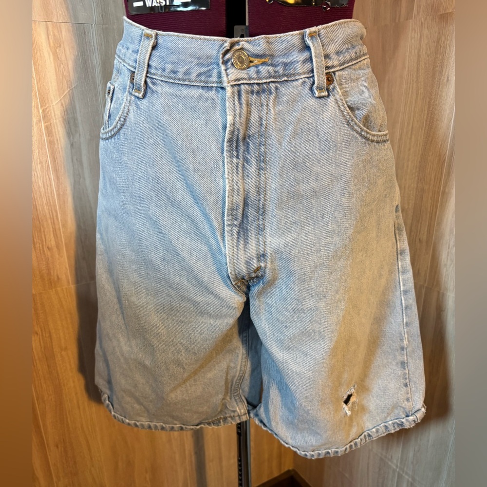 Levi's Light Blue Denim Women’s 559 Jean Shorts